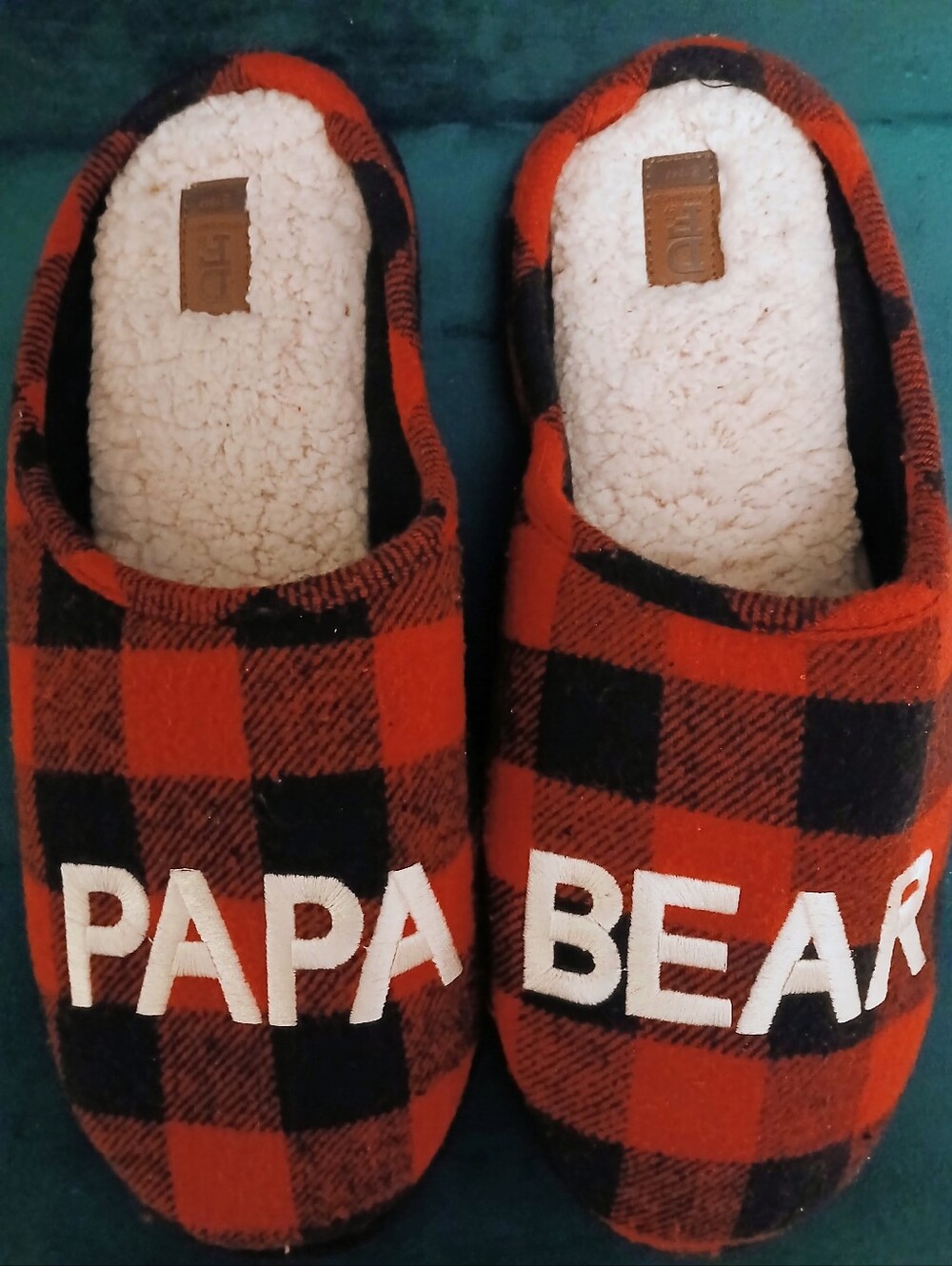 🆕️ Men's Dearfoams 🐻 Papa Bear Clog Slippers 🐻 Red-Black Buffalo Plaid - XL